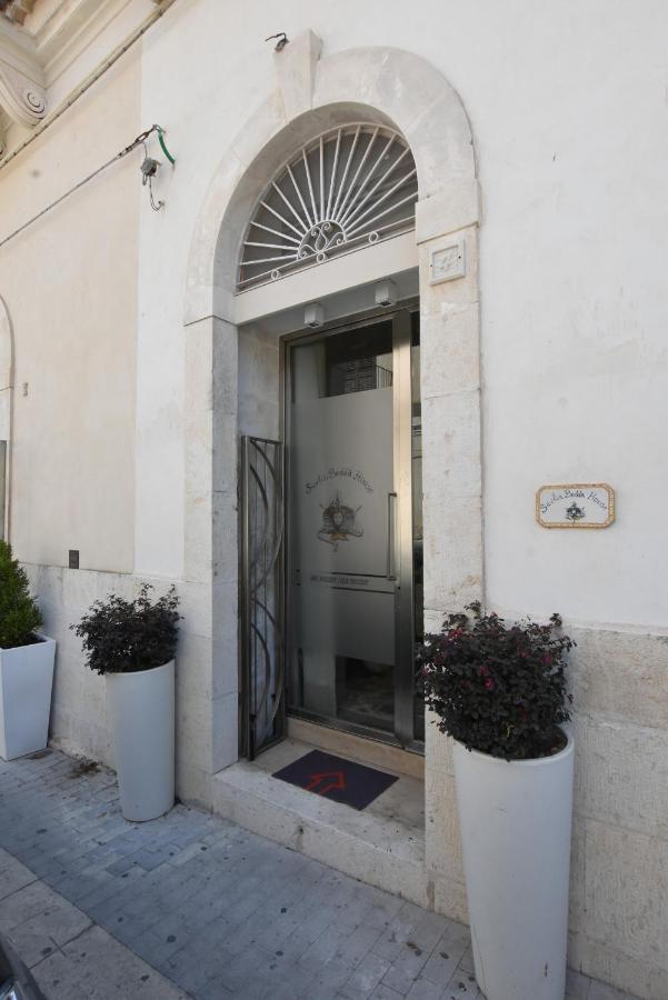 Sicilia Bedda House Acomodação com café da manhã Scicli Exterior foto