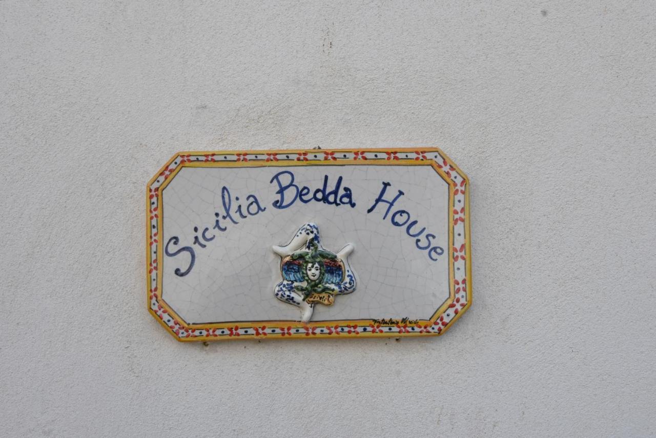 Sicilia Bedda House Acomodação com café da manhã Scicli Exterior foto